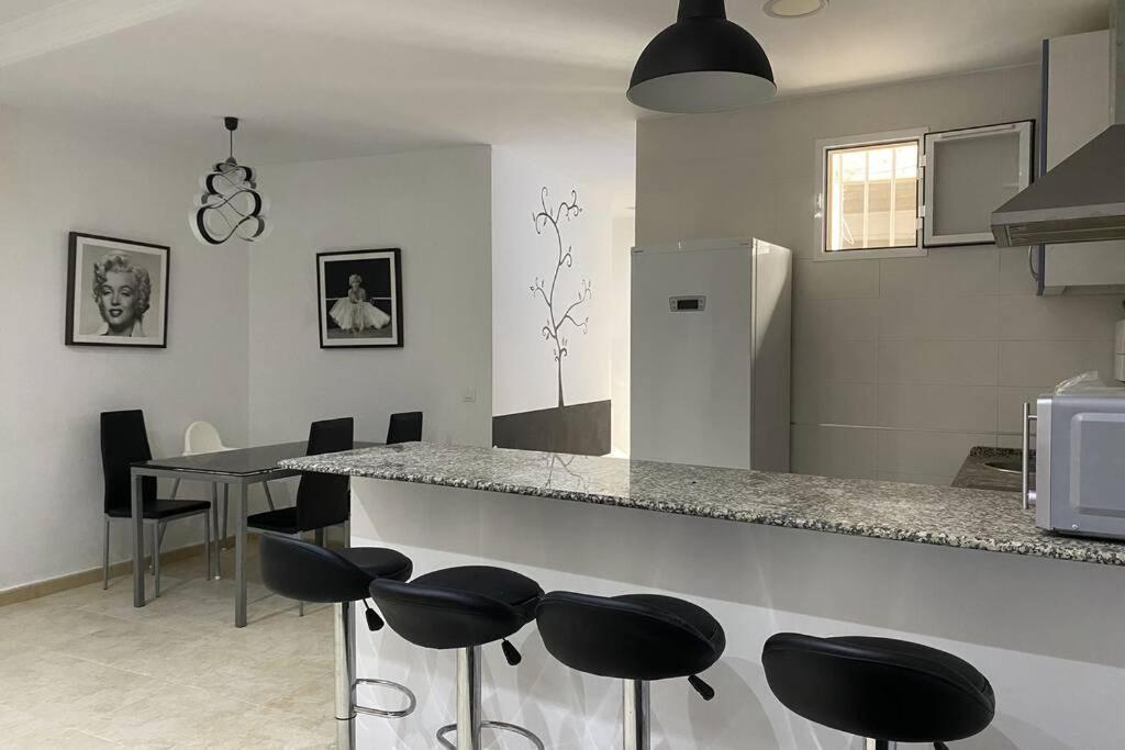Apartamentos Manrique חרז מראה חיצוני תמונה