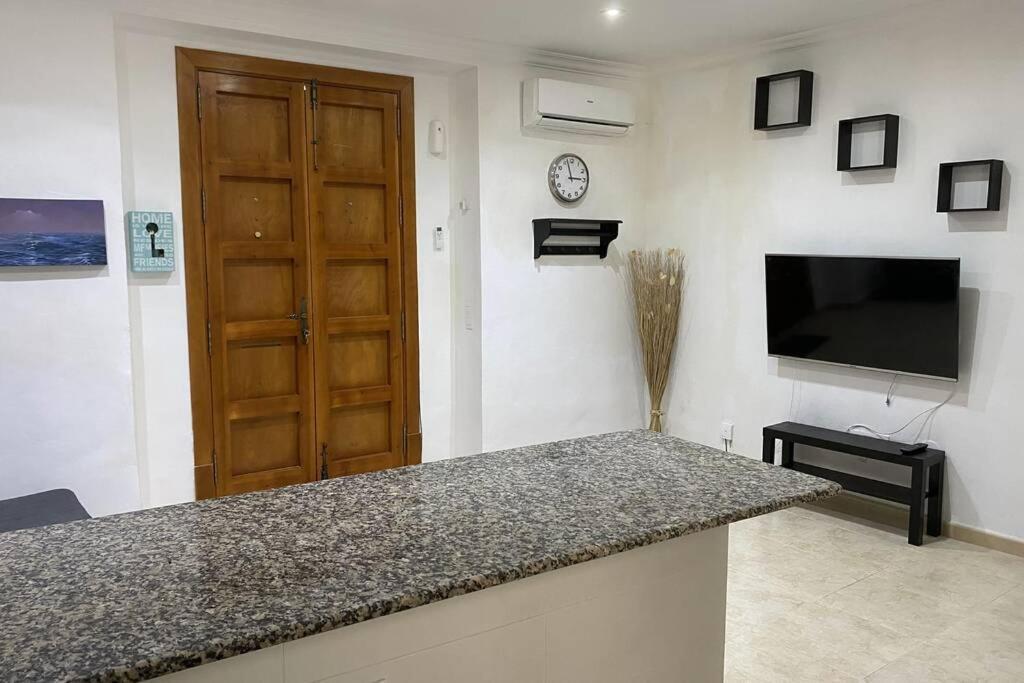 Apartamentos Manrique חרז מראה חיצוני תמונה